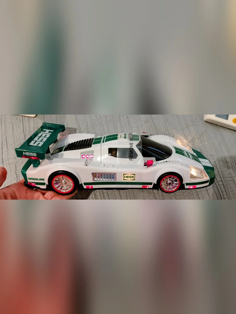 NIB Hess 2009 Race Car and Racer w/Pull Back Motor